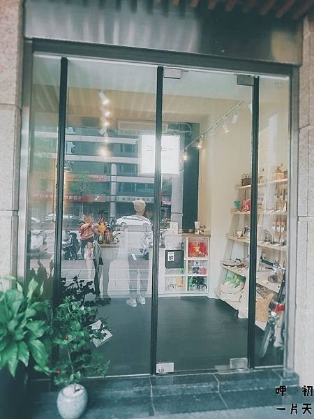 2016-05-22-14-07-30.jpg 2016-05-22-14-07-30.jpg