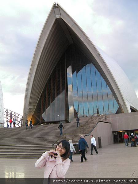最後，離開雪梨歌劇院前的一照!.JPG