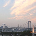 黃昏的彩虹大橋