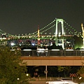 彩虹大橋的夜景，總算拍下來了!!