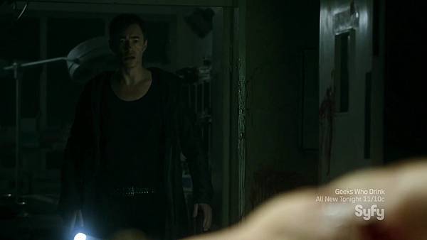 Dominion.S02E11.720p.HDTV.x264-KILLERS.mkv_20150919_094045.221.jpg