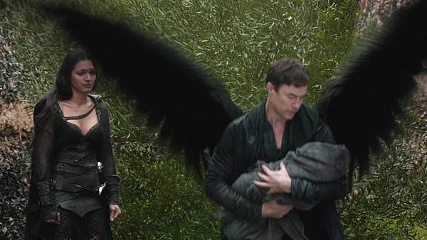 Dominion.S02E13.1080p.WEB-DL.DD5.1.H.264-ECI.mkv_20151011_191022.023.jpg