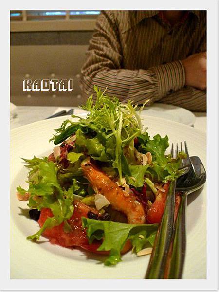 義果-鮮蝦沙拉.JPG