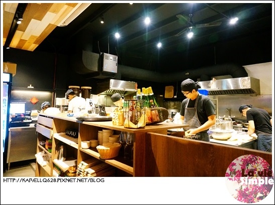 台南 美食 日式丼飯 生魚片丼飯 丼飯專賣店 毛丼 台南 美食 日式丼飯 生魚片丼飯 丼飯專賣店 毛丼