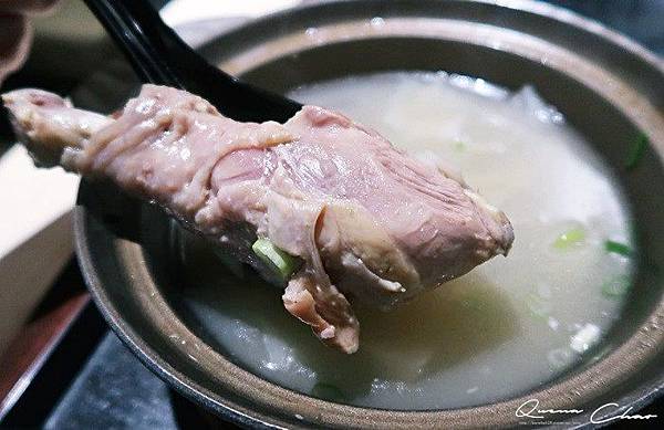 IMG_1715.jpg IMG_1715.jpg