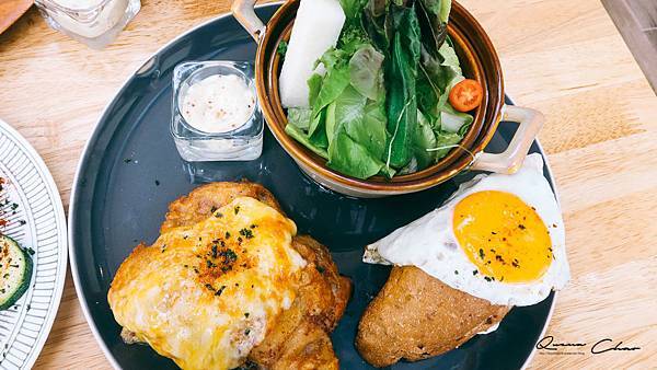 IMG_3012.jpg IMG_3012.jpg