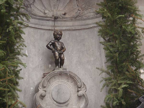 Manneken Pis-01-03-08 092.jpg