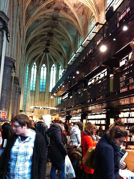 Selexyz Dominicanen Bookstore, Maastricht