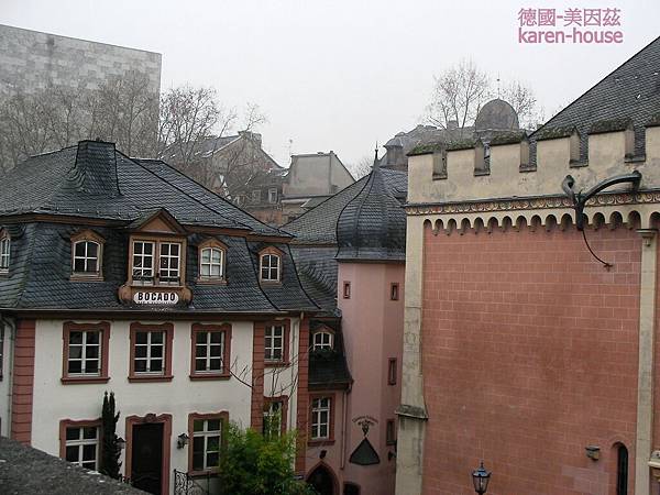 2011.01.10-德國-法蘭克福Heimtextil展-美因茲-市場廣場,古式建築.JPG