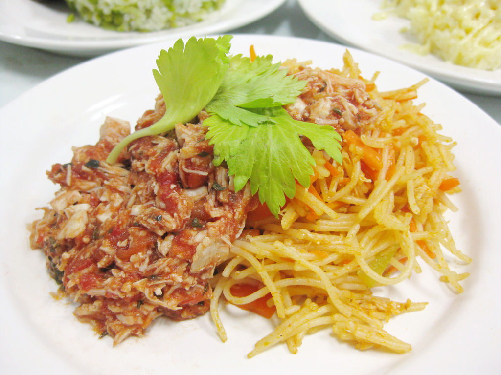 法式香料佐茄汁義大利麵 法式香料佐茄汁義大利麵