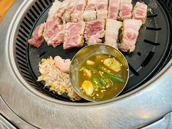 【釜山美食/南浦洞】味贊王鹽烤肉 富平店 맛찬들왕소금구이 