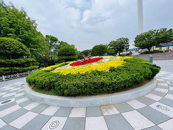 【釜山景點/南浦洞】搭手扶梯上龍頭山公園,登釜山塔眺覽南浦洞