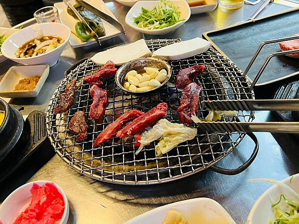 【釜山美食/南浦洞】韓牛工場한우공장-好吃不貴的温體牛烤肉