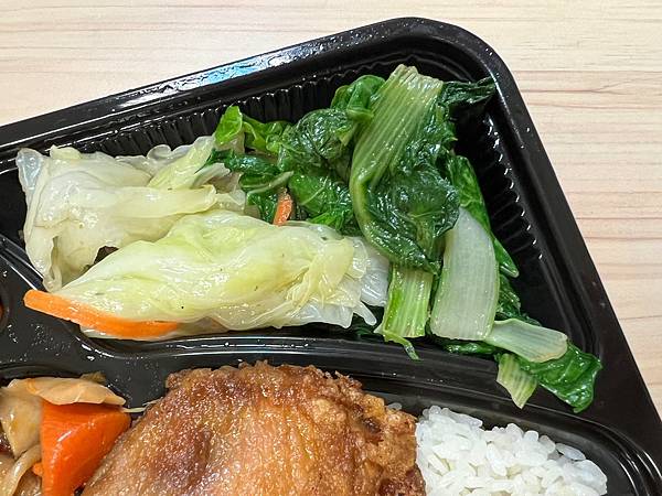 【台北美食/大安區】小飯桌精緻便當外送店- 一份抵兩餐,有6