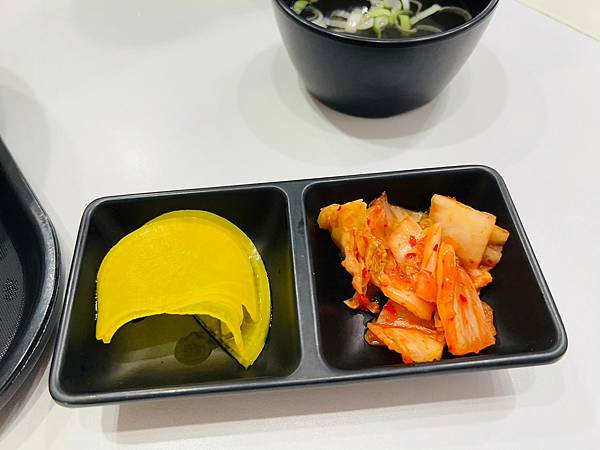 【首爾美食/弘大】싸다김밥-平價的連鎖飯捲專賣店,讓人又愛又