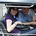 Teresa&輝哥&阿全...坐嘟嘟車..他們當地嘟嘟車好利害..甩尾一級棒