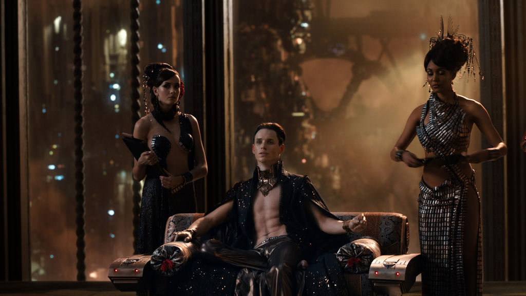 jupiter-ascending-image-eddie-redmayne