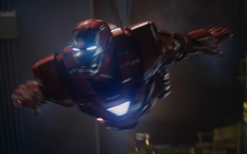 MK_XXXIII__Iron_Man_3_002