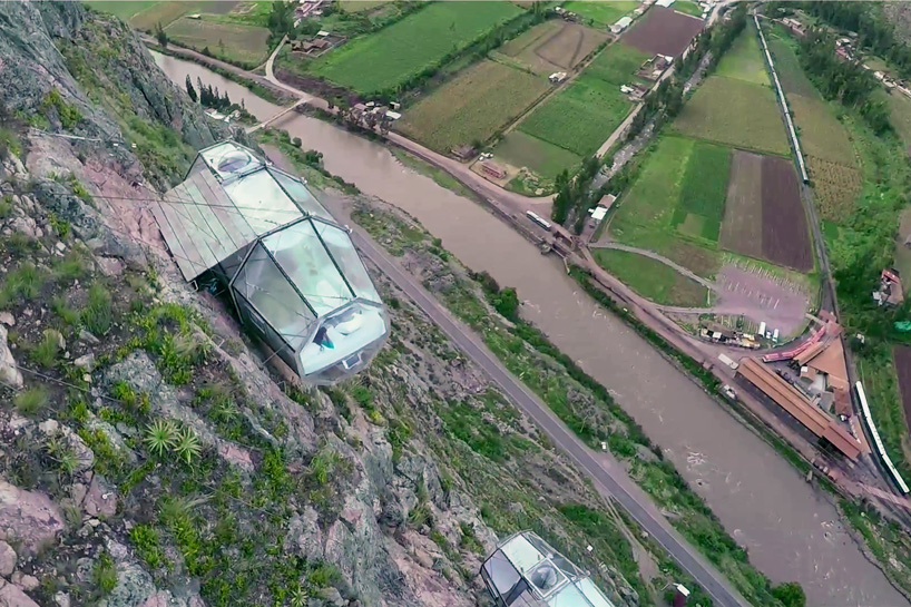 skylodge-adventure-suites-natura-vive-glass-pods-peru-designboom-03