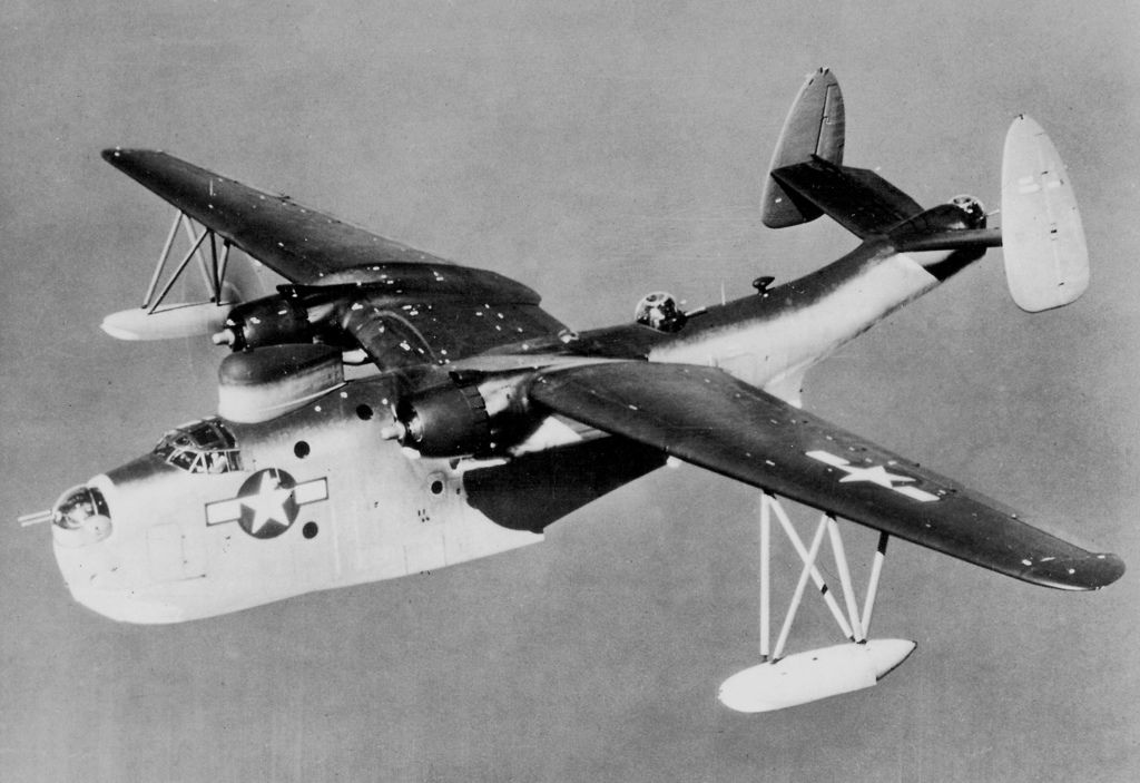 Martin_PBM-5_Mariner_in_flight_c1945