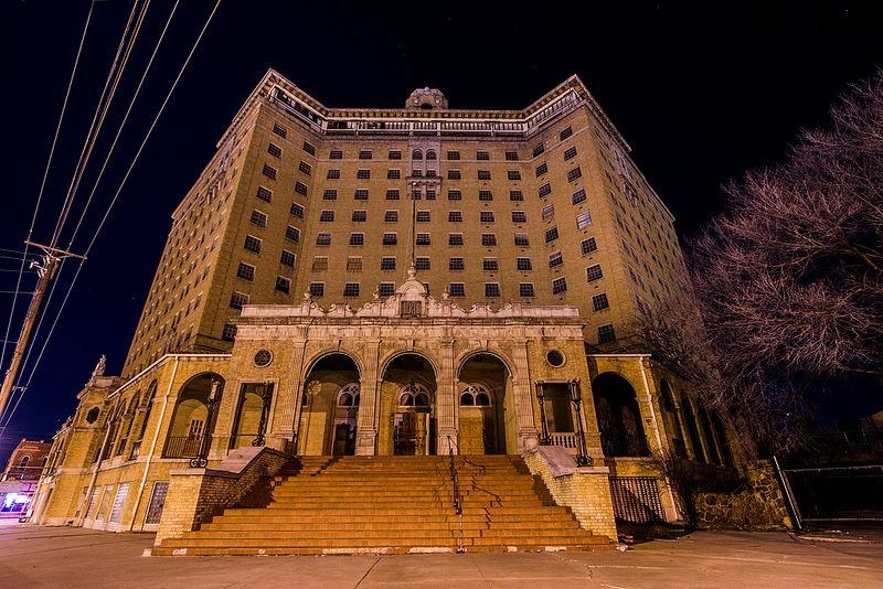 baker-hotel-in-mineral-wells-texas