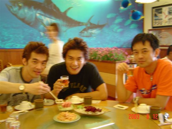 黑鮪魚餐.JPG