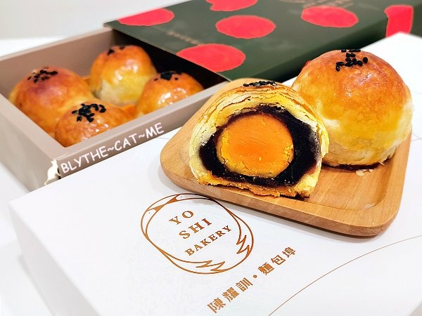 陳耀訓蛋黃酥 (1).jpg 陳耀訓蛋黃酥 (1).jpg