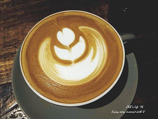 cafe mode (9).jpg cafe mode (9).jpg