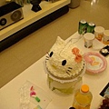 12Kitty cake分食前