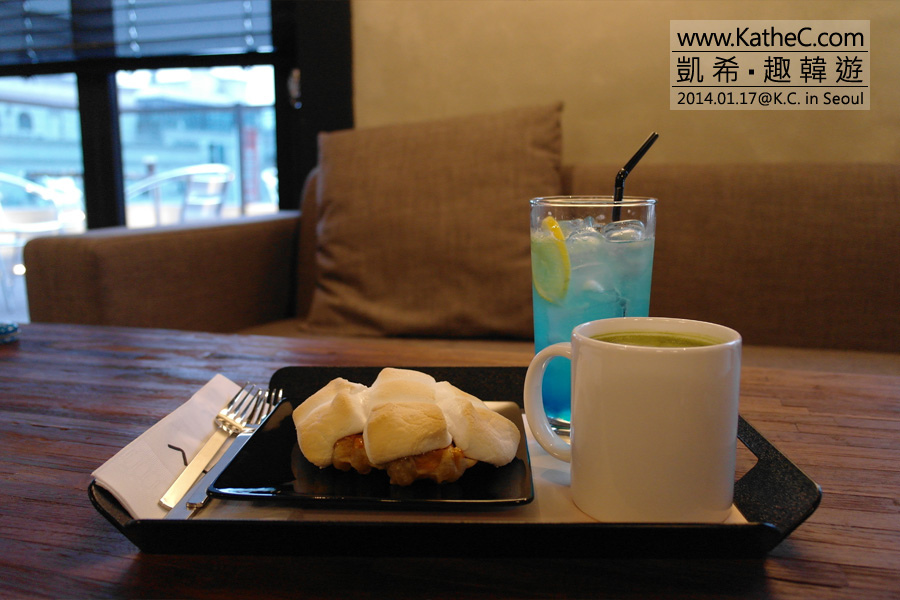 AND.here CAFE AND.here CAFE