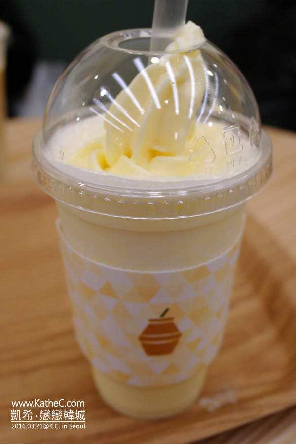 Yellow Cafe