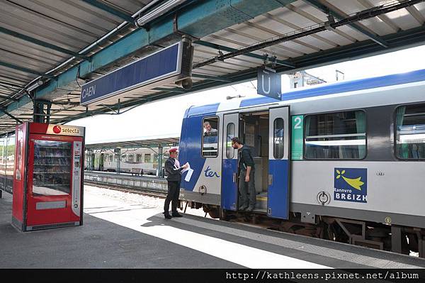 tn_DSC_0725.JPG tn_DSC_0725.JPG