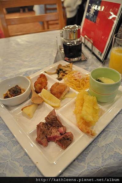 tn_DSC_0163.JPG tn_DSC_0163.JPG