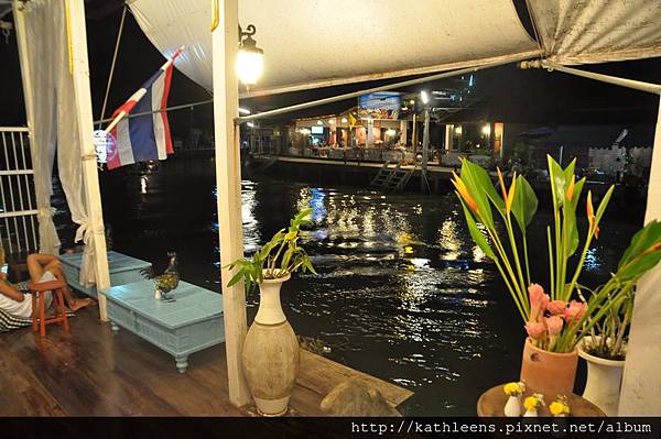 tn_DSC_0189.JPG tn_DSC_0189.JPG