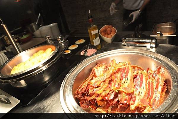 tn_DSC_0921.JPG tn_DSC_0921.JPG