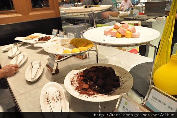 tn_DSC_0010.JPG tn_DSC_0010.JPG