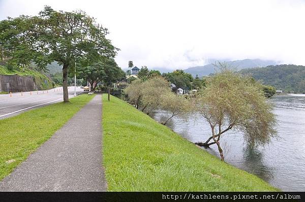 tn_DSC_0071.JPG tn_DSC_0071.JPG