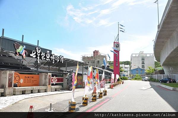 tn_DSC_0100.JPG tn_DSC_0100.JPG