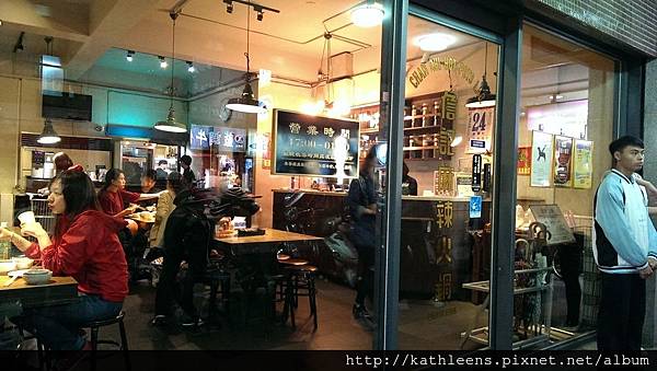 tn_IMAG5100.jpg tn_IMAG5100.jpg