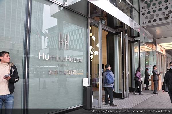 tn_DSC_0323.JPG tn_DSC_0323.JPG