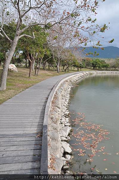 tn_DSC_0128.JPG tn_DSC_0128.JPG