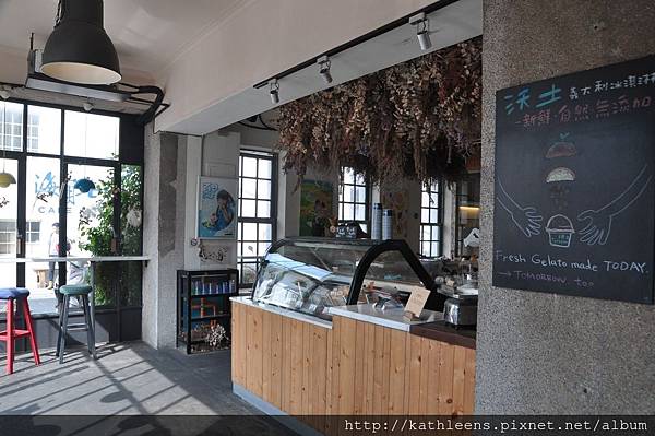 tn_DSC_0285.JPG tn_DSC_0285.JPG