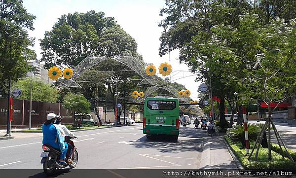 colorful streetview - HCMC