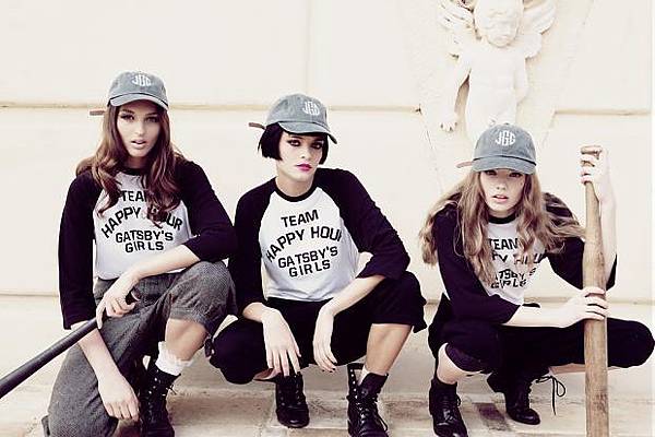 Wildfox-Daisy’s-Girls-Autumn-Winter-2013-2014-Lookbook-12.jpg