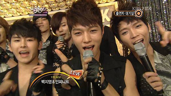 120601 music bank_ backstage CUT 03