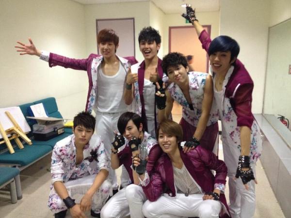 120603-WH twitter