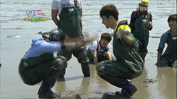 120602 the invincible youth cut 035