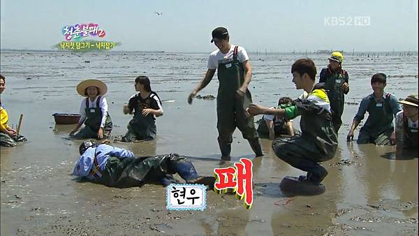 120602 the invincible youth cut 036
