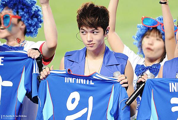 120617 SAMSUNG SOCCER game (2)