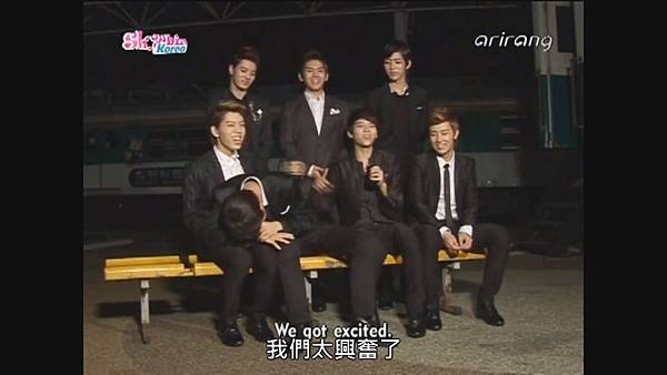 111006 Infinite Paradise repackage interview -W03